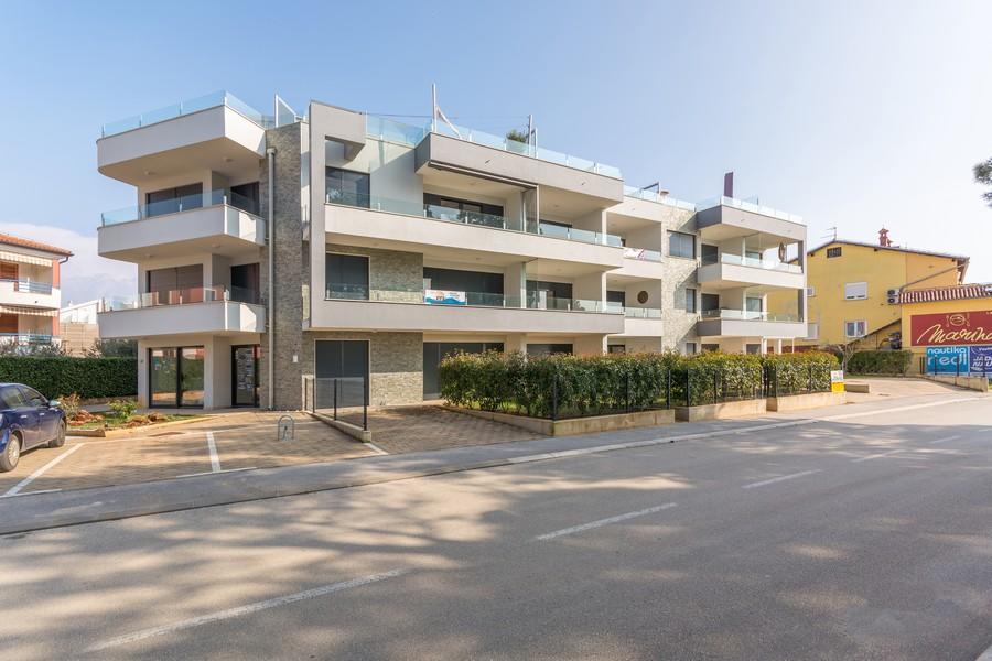 Lux Hotel Novigrad  Ngoại thất bức ảnh